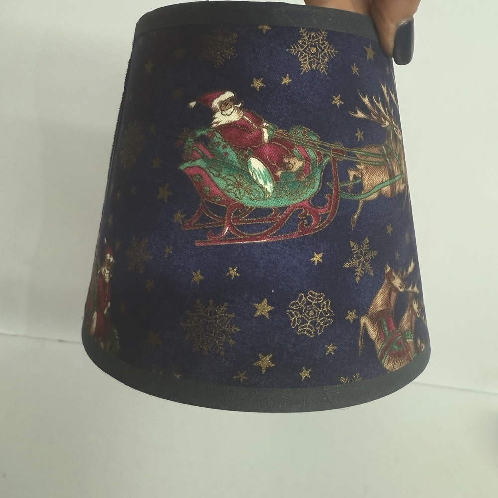 Santa's Sleigh Flying Reindeer Mini Clip On Christmas Light Lamp Shade